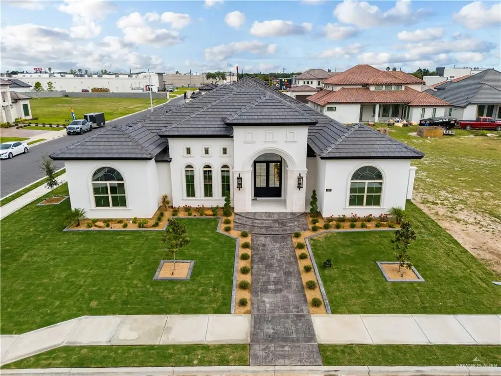 1800 S Queen Street, Edinburg, TX 78539 - #1