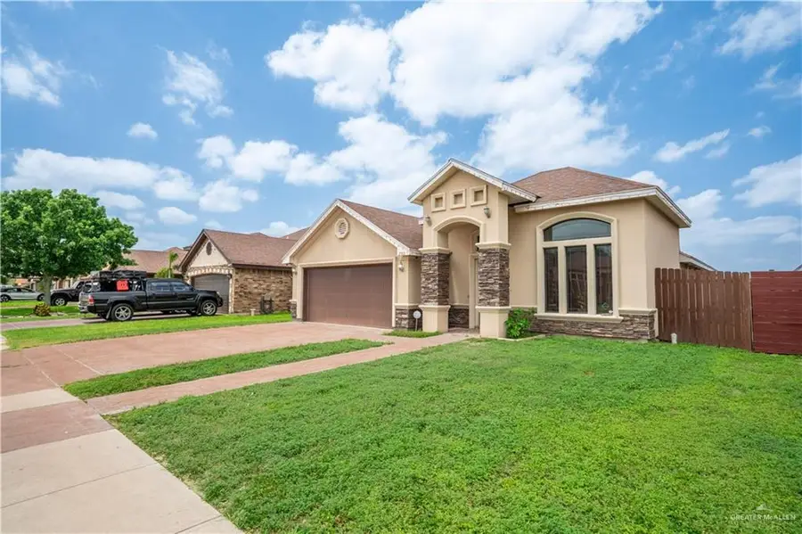 2311 W Ambassador Street, Edinburg, TX 78541 - #3