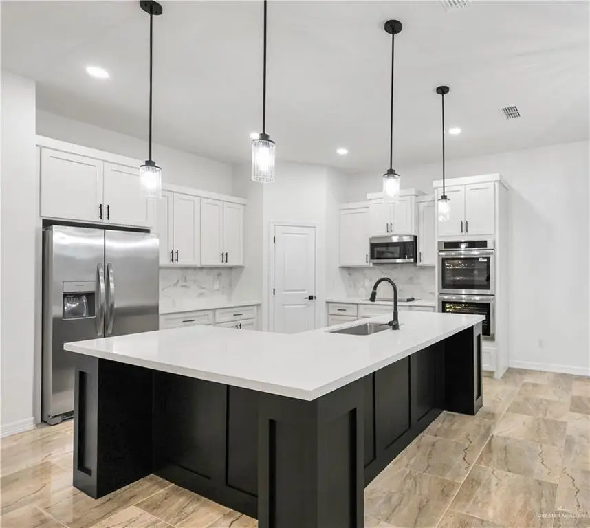 7304 N 55th Lane, Mission, TX 78573 - #3