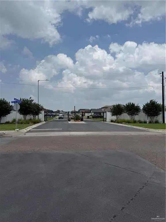 1409 Helen Drive, Weslaco, TX 78596 - #2