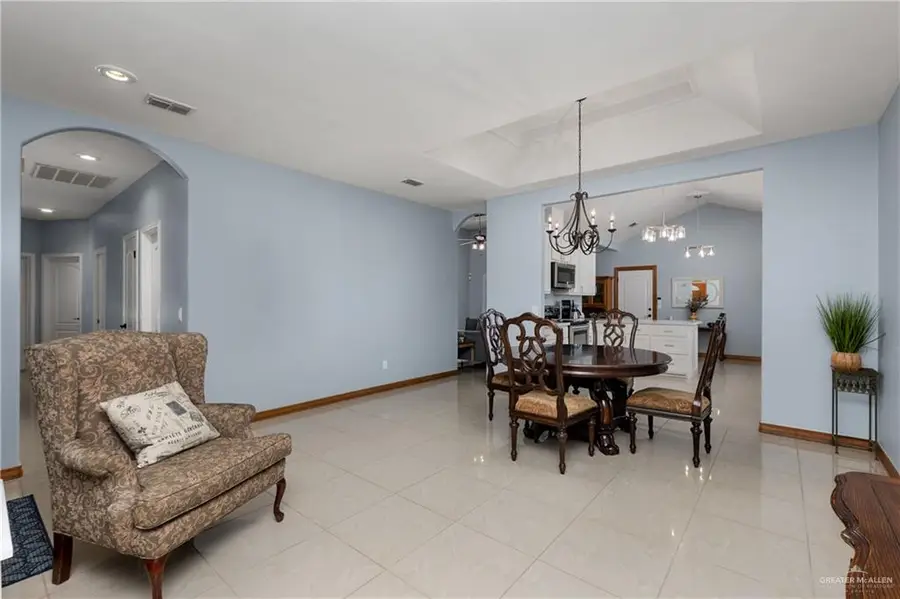 3200 N Cynthia Lane, McAllen, TX 78501 - #3