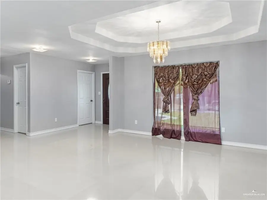 504 Benito Street, Rio Grande City, TX 78582 - #2