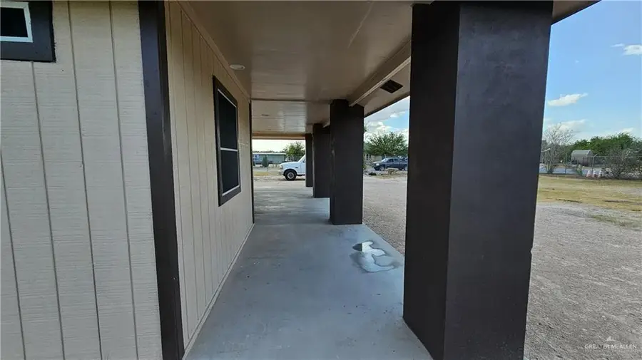 225 Gideon Avenue, Donna, TX 78537 - #3