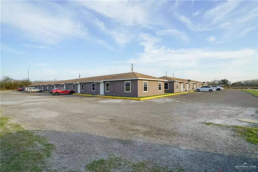 221 Mile 1  N Drive, Palmview, TX 78572 - #2