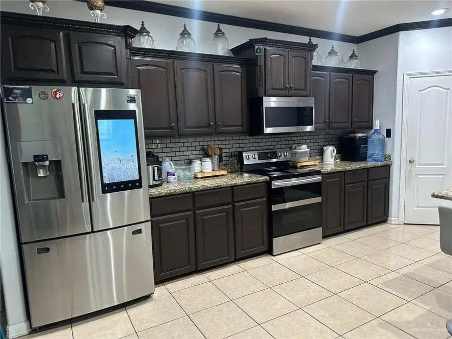 3101 E Truman Avenue, Mission, TX 78573 - #2