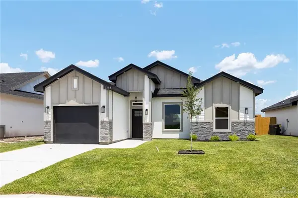308 N Leon Avenue, Elsa, TX 78543