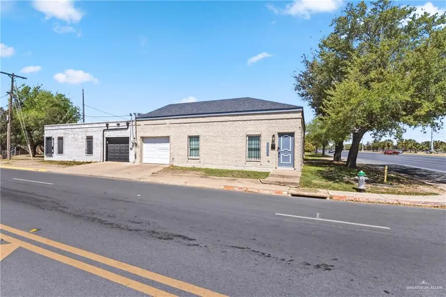 1900 La Vista Avenue, McAllen, TX 78501 - #2