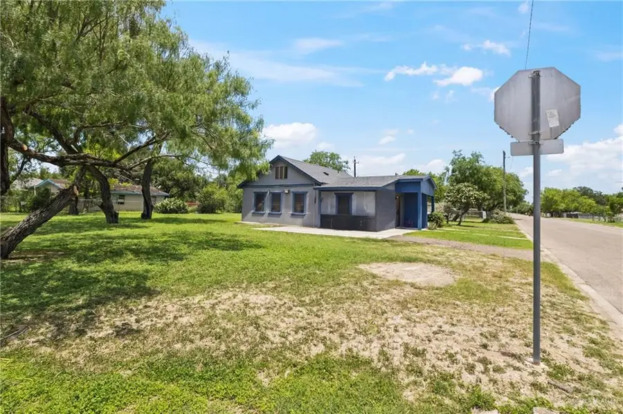 700 E Fannin Avenue, Alamo, TX 78516 - #2