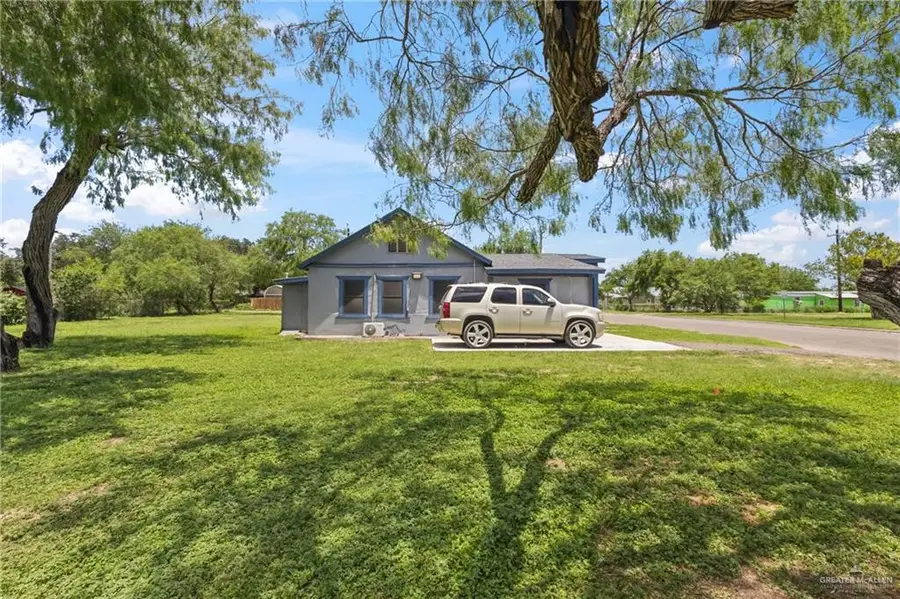 700 E Fannin Avenue, Alamo, TX 78516 - #3