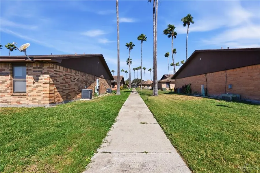 1500 Evergreen Avenue #33, Mission, TX 78572 - #2