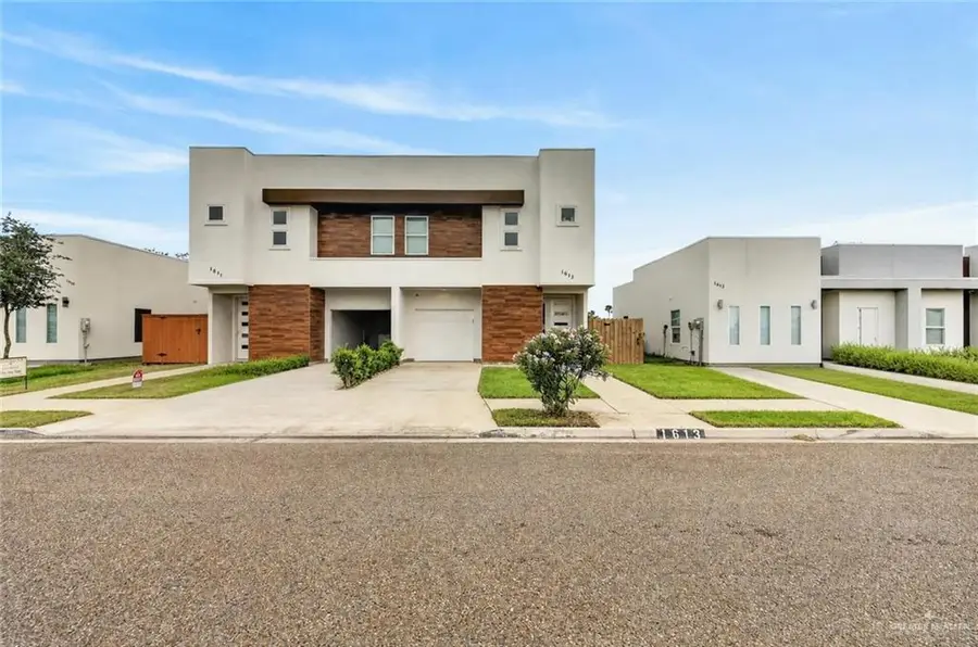 1613 W B Street, Mission, TX 78572 - #2