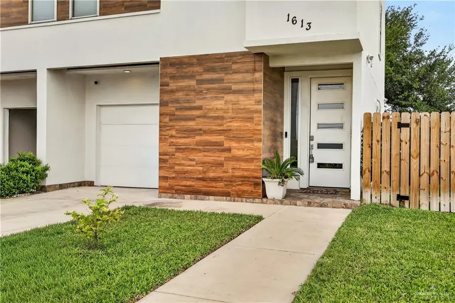 1613 W B Street, Mission, TX 78572 - #3