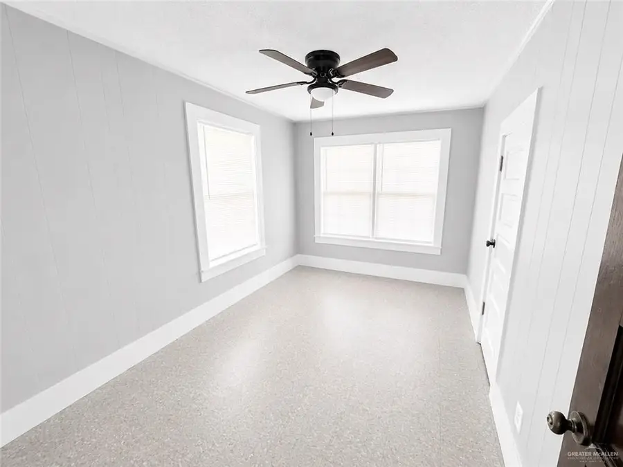 328 S Georgia Avenue, Mercedes, TX 78570 - #2