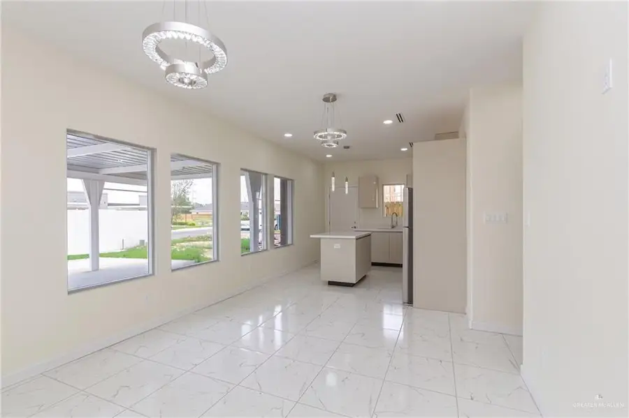 1300 N Aryana Avenue, Edinburg, TX 78541 - #3
