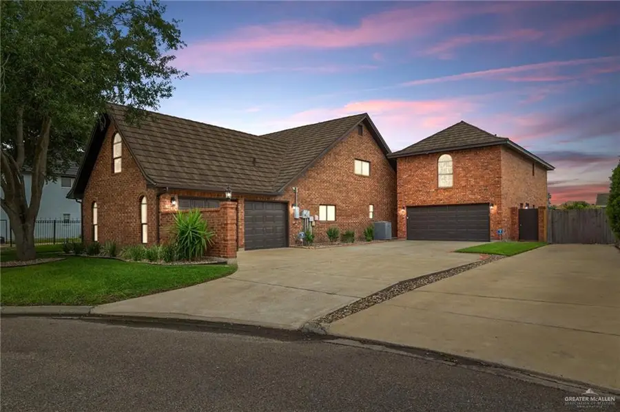 116 E Verdin Avenue, McAllen, TX 78504 - #2