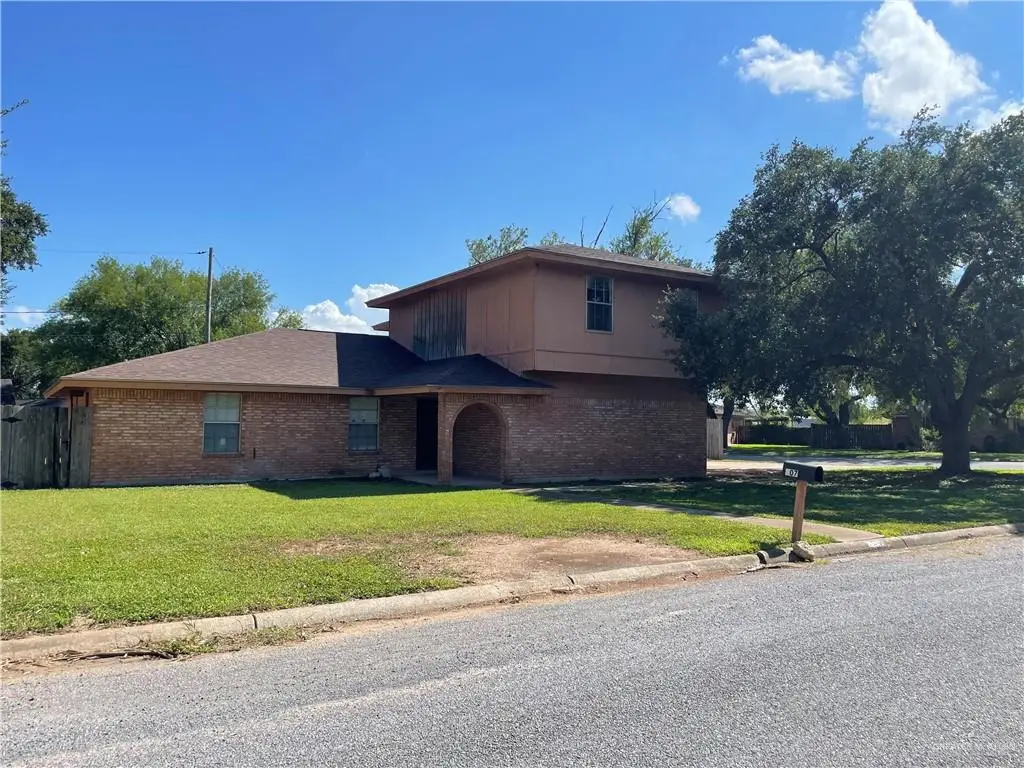 107 W 20th Street, Weslaco, TX 78596 - #1