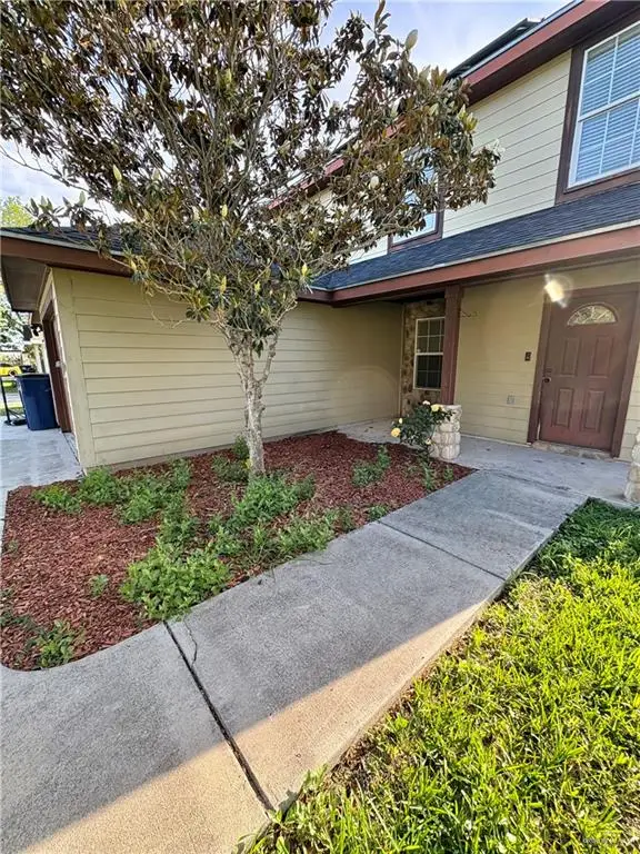 809 Santos Avenue, Mercedes, TX 78570 - #2