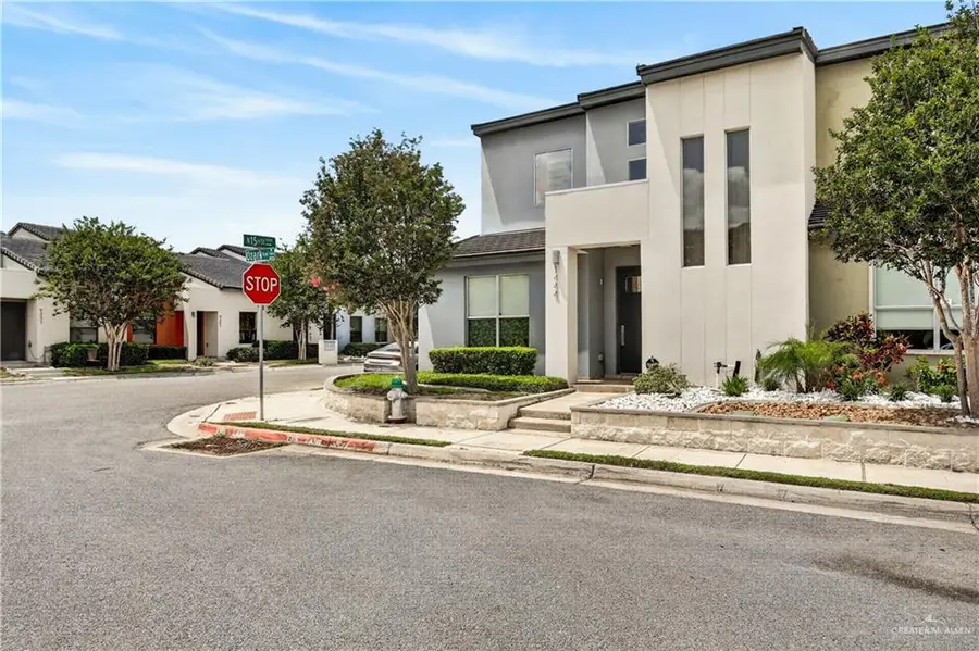 1444 Ozark Avenue, McAllen, TX 78504 - #3