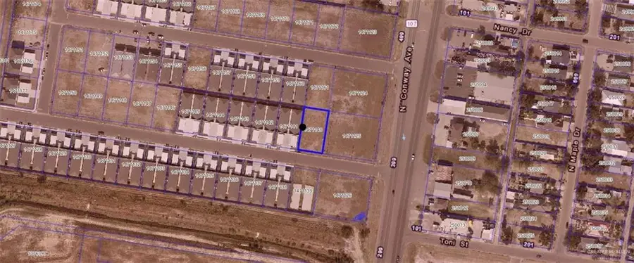 111 W Campeche Street, Alton, TX 78542 - #2