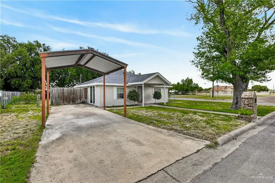 212 S 26th Street, Donna, TX 78537 - #2
