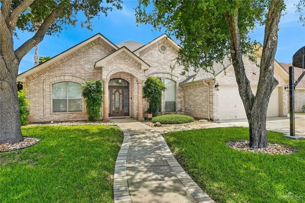 2202 E 25th 1/2 Street, Mission, TX 78574 - #1
