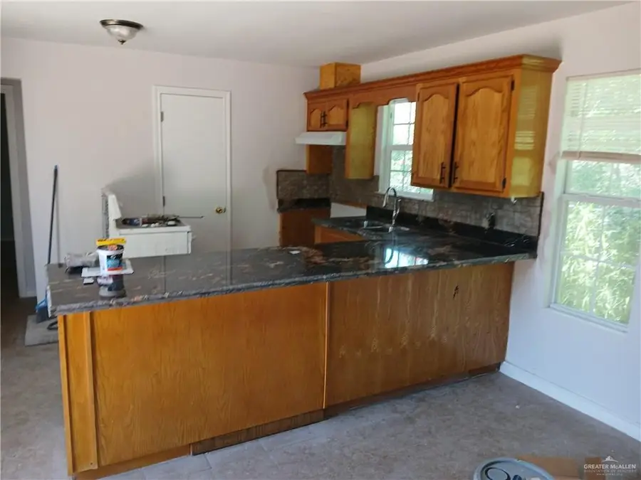 1306 N Moorefield Road, Mission, TX 78572 - #2