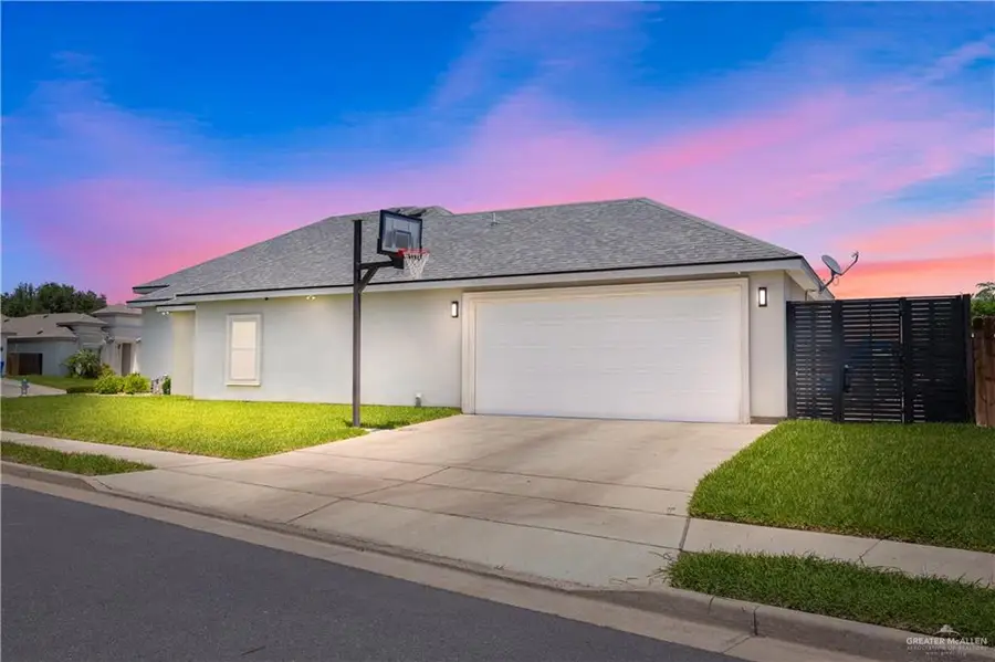 4117 Wisteria Avenue, McAllen, TX 78504 - #2