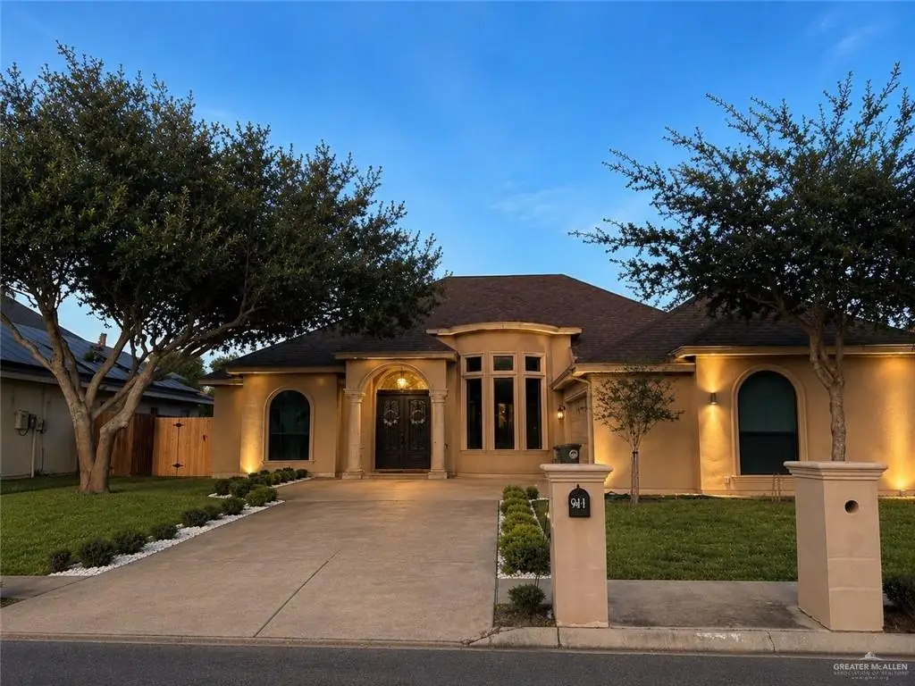 911 Red River Street, Mission, TX 78572 - #1