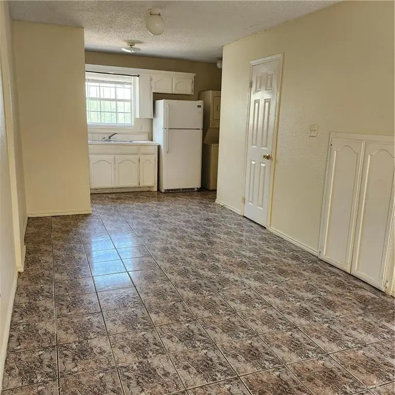 417 N 28th Street, McAllen, TX 78501 - #3