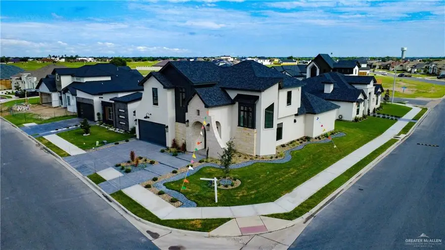 2700 E Giorgio Drive, Edinburg, TX 78542 - #2