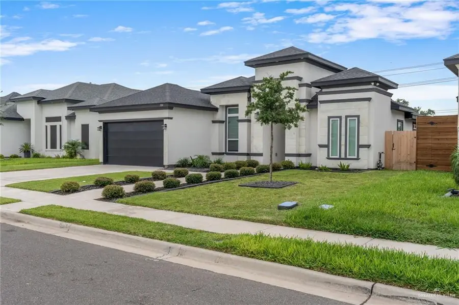 3104 E Kennedy Avenue E, Alton, TX 78573 - #2
