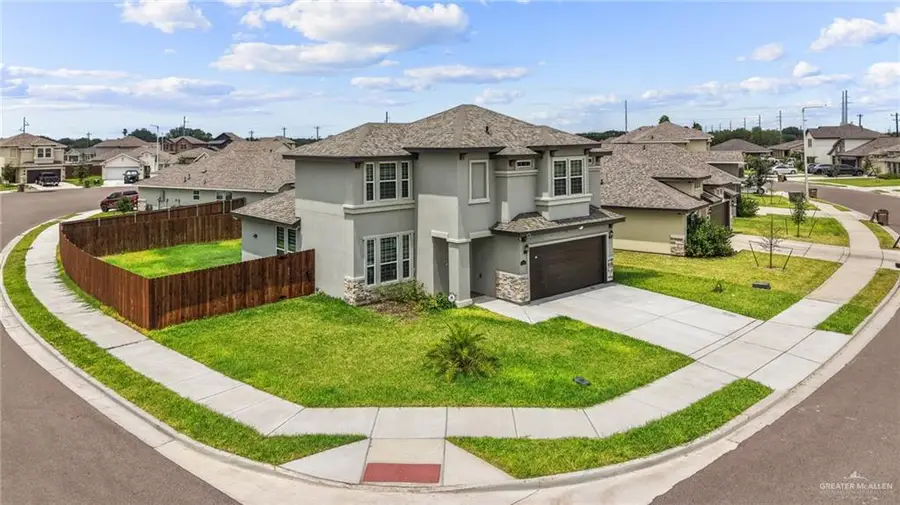 1000 W Fall Aster Street, Edinburg, TX 78541 - #2