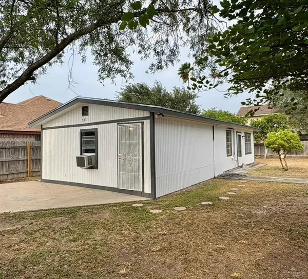 311 S 8th Street, Hidalgo, TX 78557