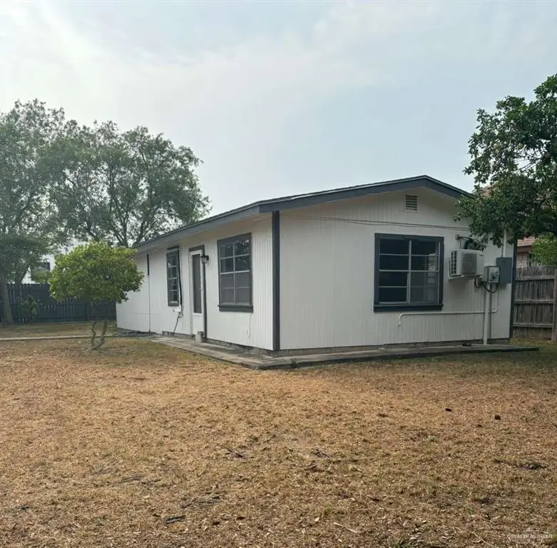 311 S 8th Street, Hidalgo, TX 78557 - #3