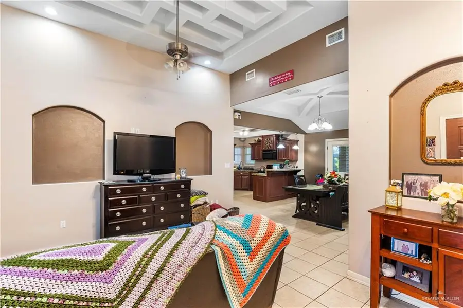 808 Montecruz Street, Mission, TX 78574 - #3