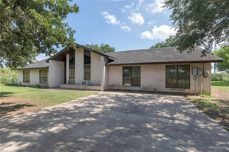 909 E Minnesota Road, Alamo, TX 78589 - #2