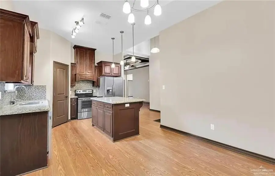 2306 Continental Street, Edinburg, TX 78541 - #3
