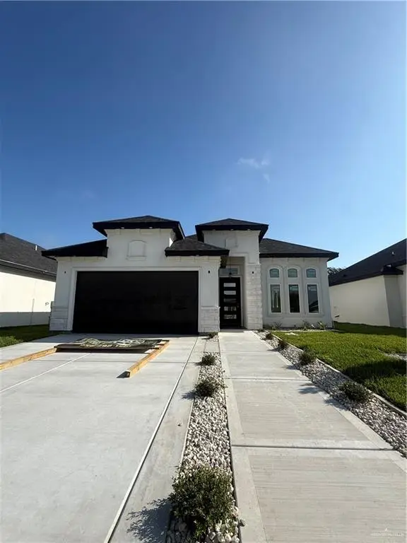 2113 Olympia Avenue, Mission, TX 78573