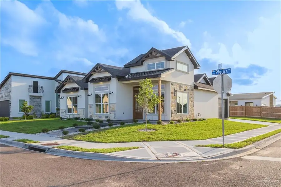 2321 N Piedra Avenue, Edinburg, TX 78542 - #2