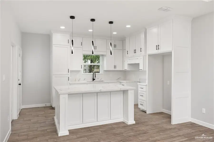 2330 Lindberg Avenue, McAllen, TX 78501 - #3