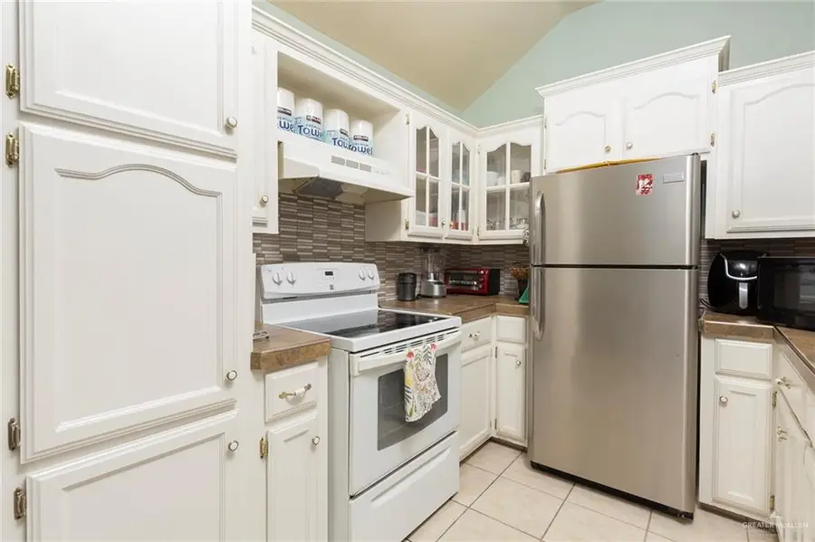 1502 Diamond Avenue, Penitas, TX 78576 - #2
