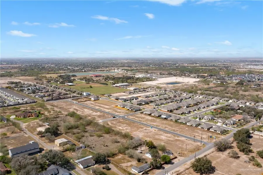 5420 Teal Avenue, McAllen, TX 78504 - #2