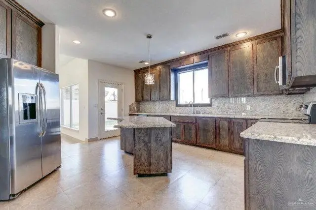 2425 Summer Breeze Street, Mission, TX 78572 - #3