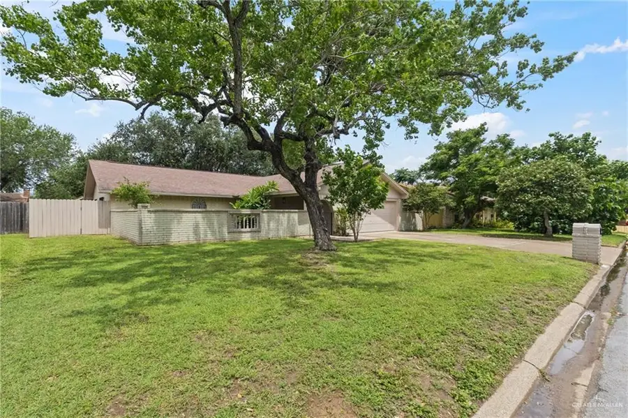 3207 N 20th Street, McAllen, TX 78501 - #2
