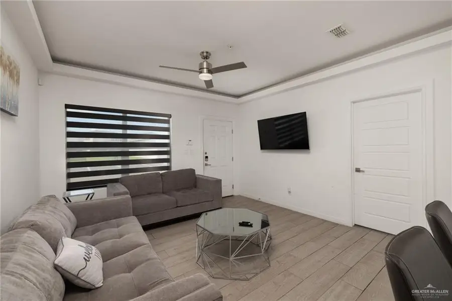 901 E Yuma Avenue #1801, McAllen, TX 78503 - #2