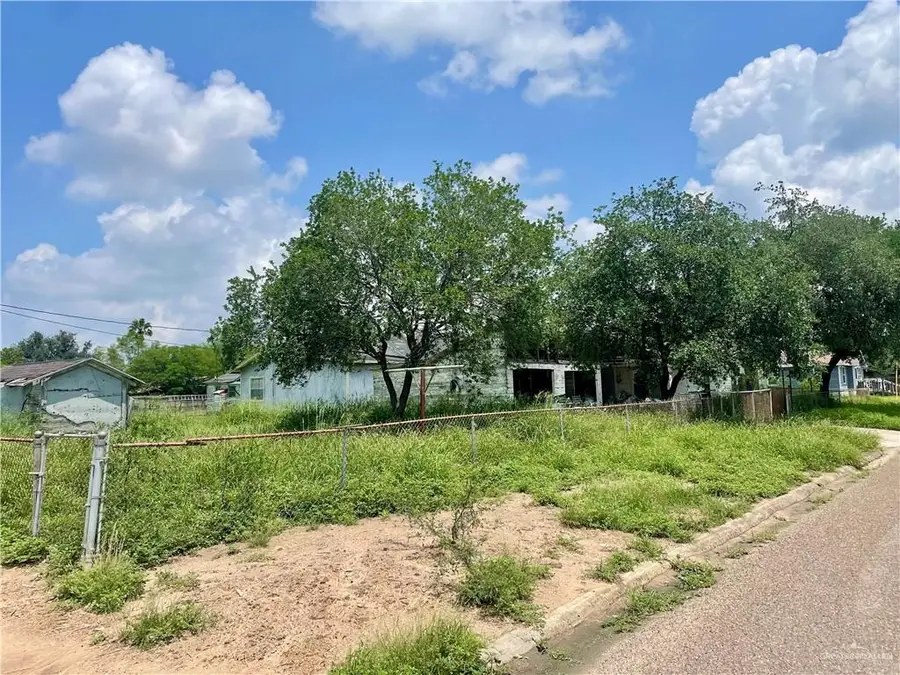 622 E Samano Street, Edinburg, TX 78539 - #3