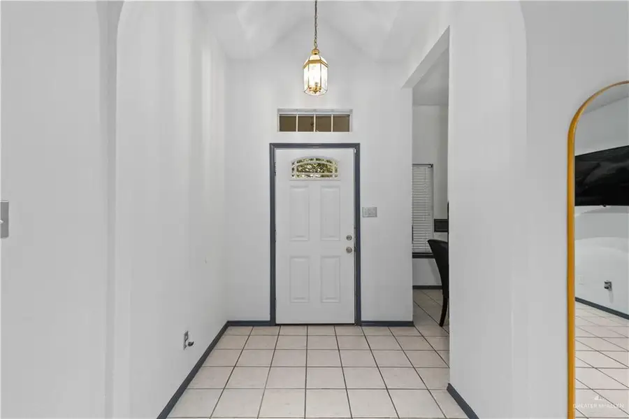 871 S Quail Hollow Drive, Weslaco, TX 78596 - #2