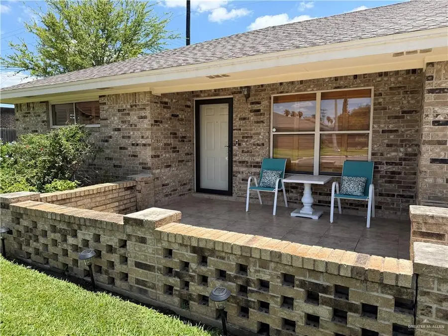 1922 E 23rd Street, Mission, TX 78574 - #2