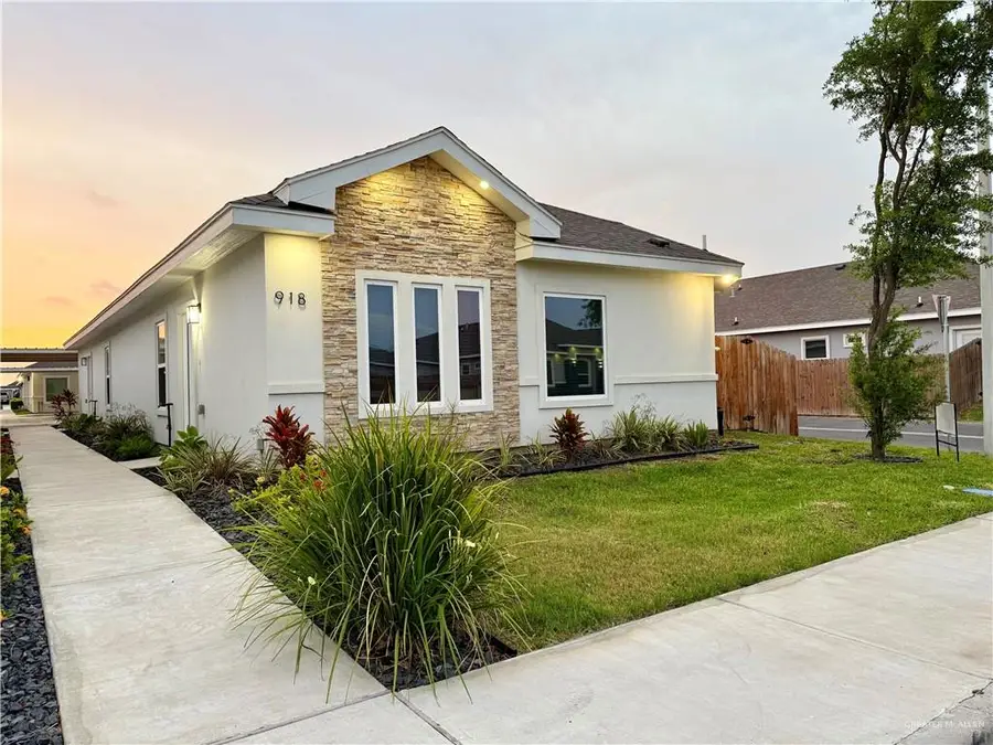 918 N Blair Avenue, Edinburg, TX 78541 - #3