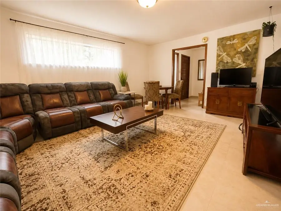 119 E Laurel Avenue, McAllen, TX 78501 - #3